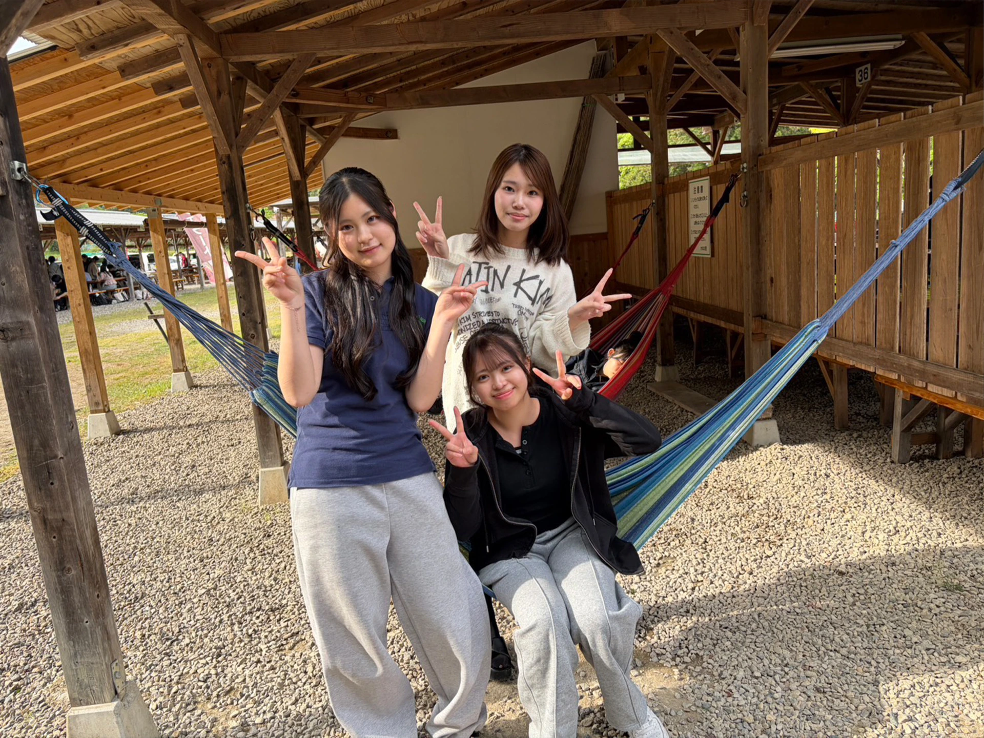 歯科大の女子生楽しんでいます！