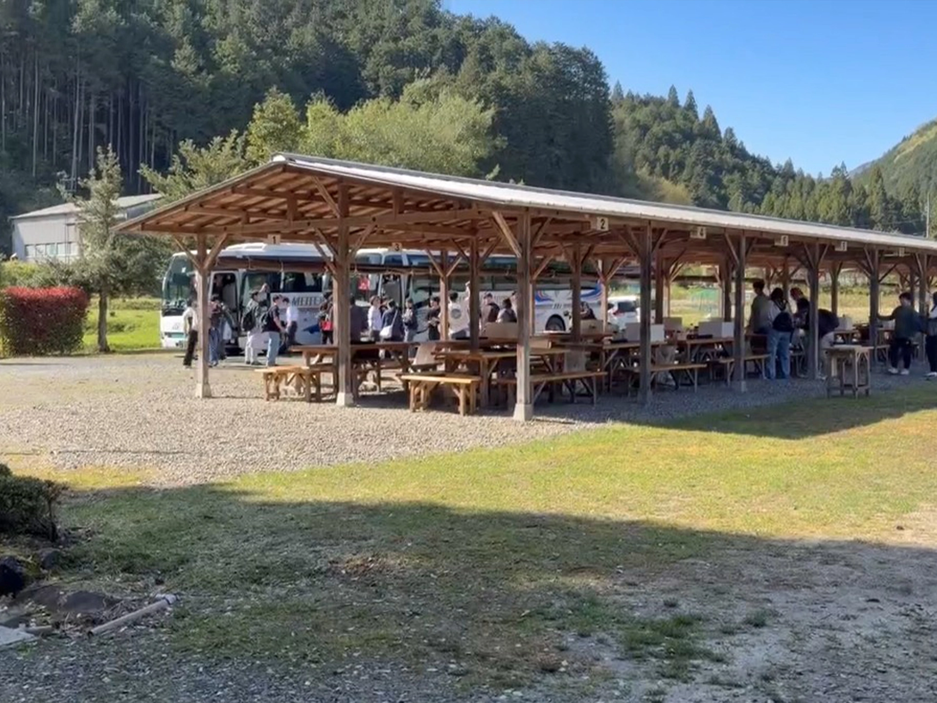 バーベキュー場全景